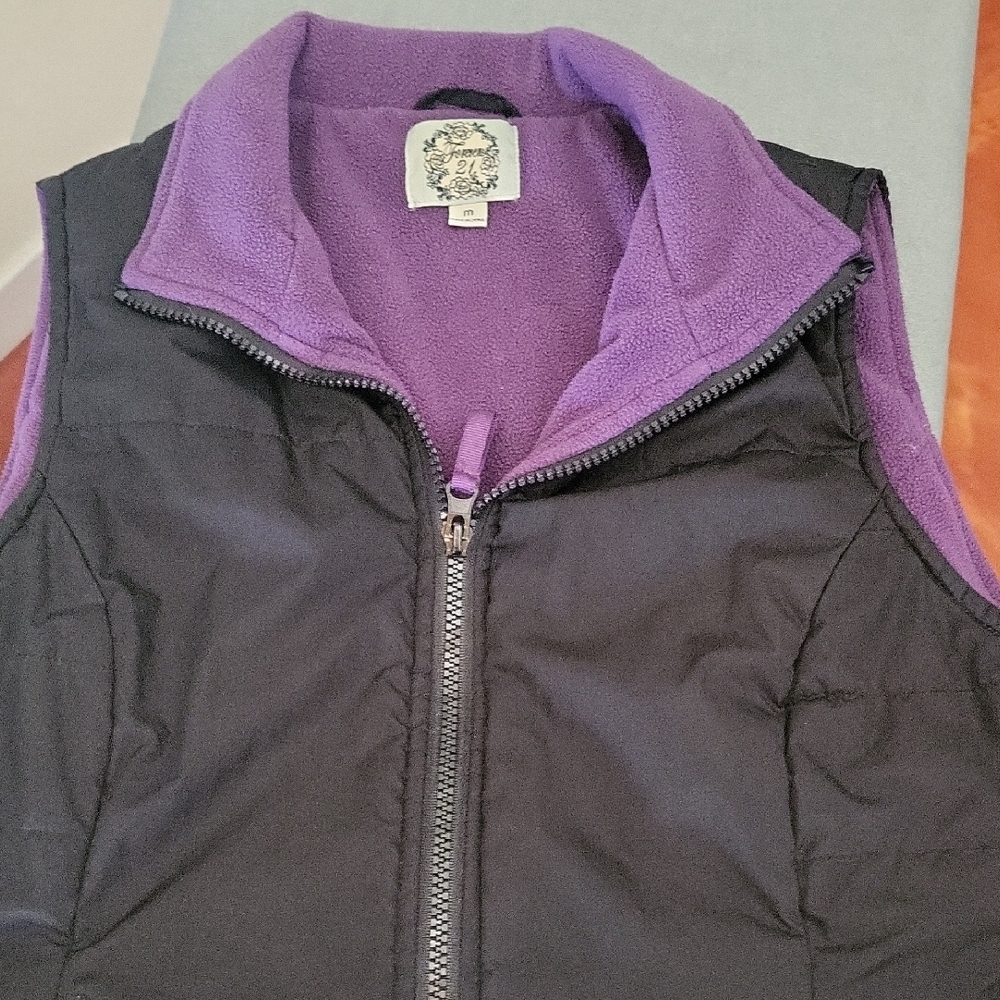Forever 21 Black and Purple Vest